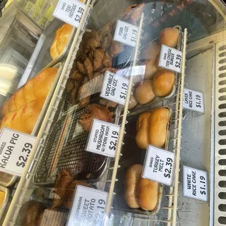 Kalua Pig Baked Manapua