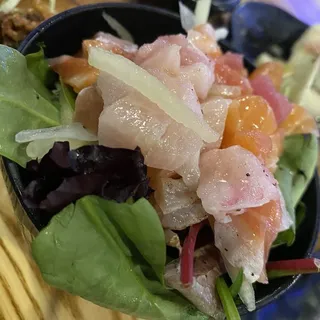 Sashimi Salad