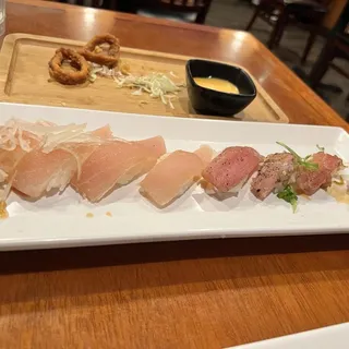 Seared Garlic Tuna Classic Sashimi