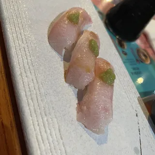 Yellowtail Toro Classic Sashimi
