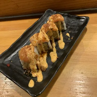 Salmon pleasure roll