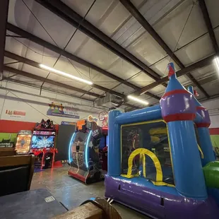 Toddler bounce house and arcade games
