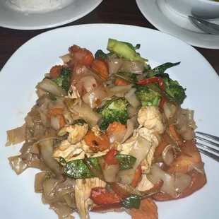 Pad Kee Mao. Flat noodles were flavorful. Love the hint of spice Rating: 5/5