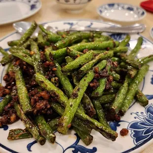 Sauteed pork and string beans