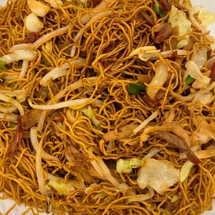 GON LO MEIN with Hong Kong noodle.
