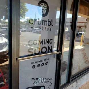 Crumbl Cookies will be opening soon at the Aina Haina Shopping Center.