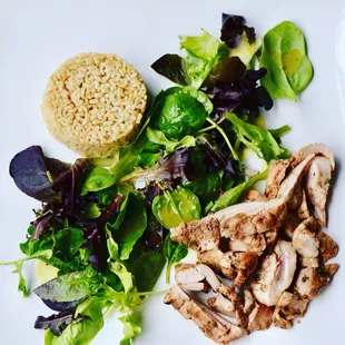 Organic Gluten Free Huli Huli Chicken with Brown Rice and Mixed Greens topped with Peach Vinaigrette