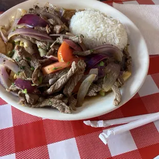 This lomo saltado and if a picture is worth 1000 words, this would all be curse words