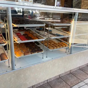 Airport Donut and Deli