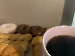 Foster's Donuts