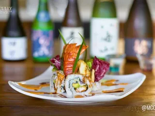 McCully Shopping Center