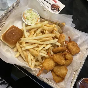 Jumbo Shrimp Dinner 4/5 fresh but the roll was hard