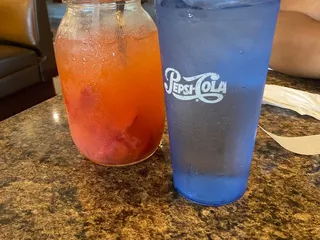 Generals Cafe & Grill