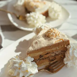 Meringue Crumble Cake