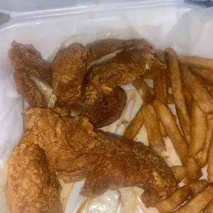Please tell me what this is? It's damn sure not chicken tenders. How do you mess this up? Absolute garbage. This place is disgusting.