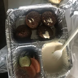 4 Falafel