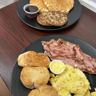 Pancakes w/ sausage , egg platter w/ ham