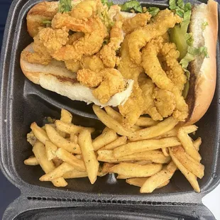 Seafood po&apos;boy. Fish and shrimp