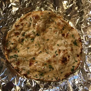 Garlic naan bread