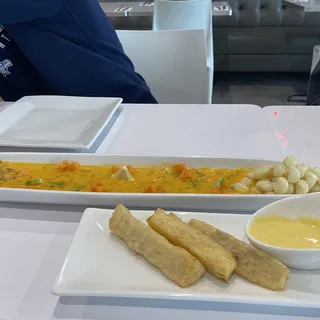 Yuca a la Huancaina