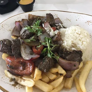 Lomo Saltado
