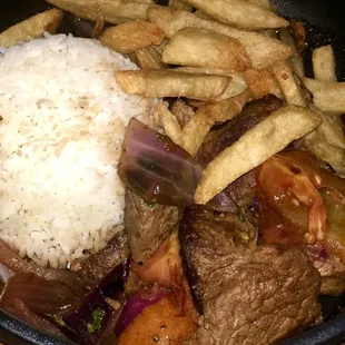 Lomito Saltado