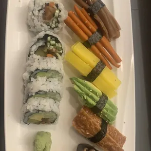food, sushi and sashimi, sushi, sashimi