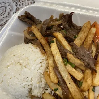 Lomo Saltado Lunch