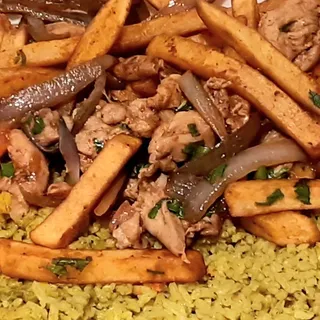 Saltado de Pollo Lunch