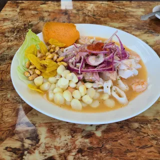 Ceviche Mixto