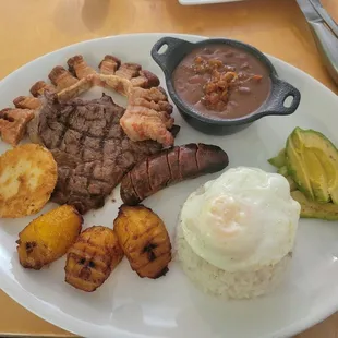 Bandeja Paisa