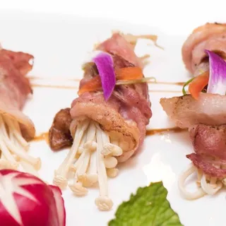 Bacon Inoki Roll