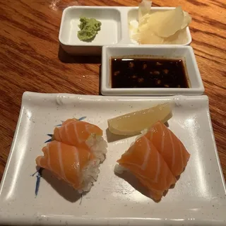Salmon Sushi