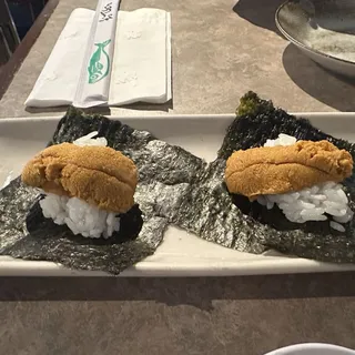 Uni sushi