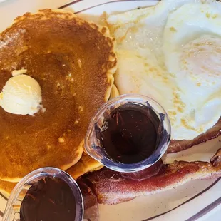 Hot Cakes Combo