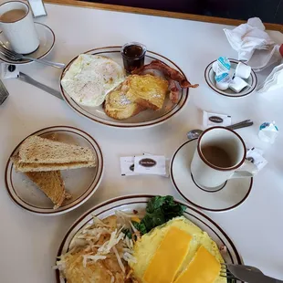 Ham and American cheese omelets with spinach and a French Toast plate
