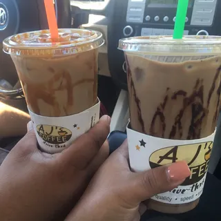 Iced Caramel Macchiato