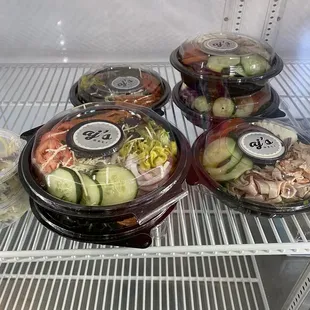 Salads to go!