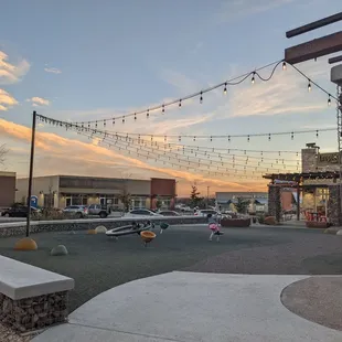 the outdoor seating area