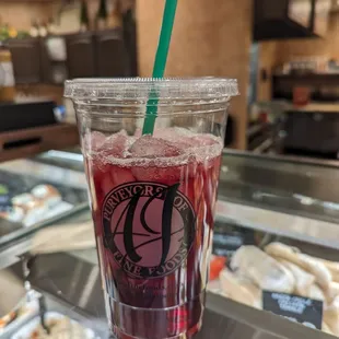 Raspberry hibiscus iced tea (decaf)