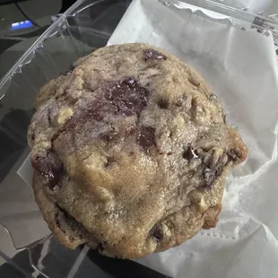 Gooey chocolate chip cookie. Better than homemade.