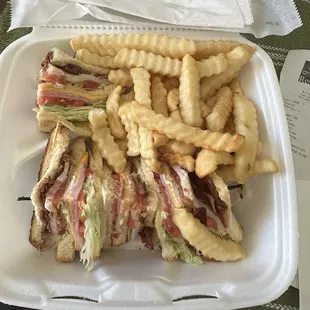 Club w/ fries