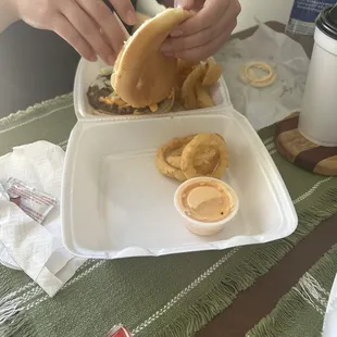 Double cheese burger w/ onion rings