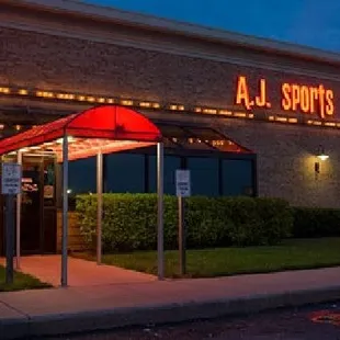 the entrance to the restaurant