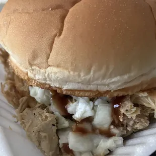 Pulled Pork Sandwich with Slaw