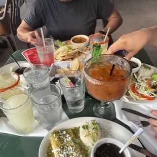 A table full of yummy!