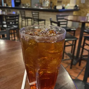 Huge glas of tea