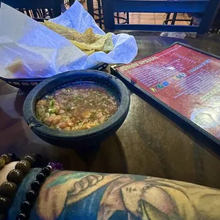 Chips &amp; salsa, warm chips, salsa served cold. Good flavor, lil salty