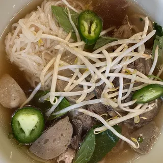 M3. Beef Pho