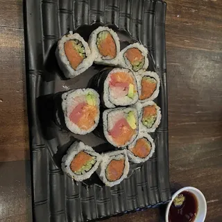 Spicy Tuna Maki Roll